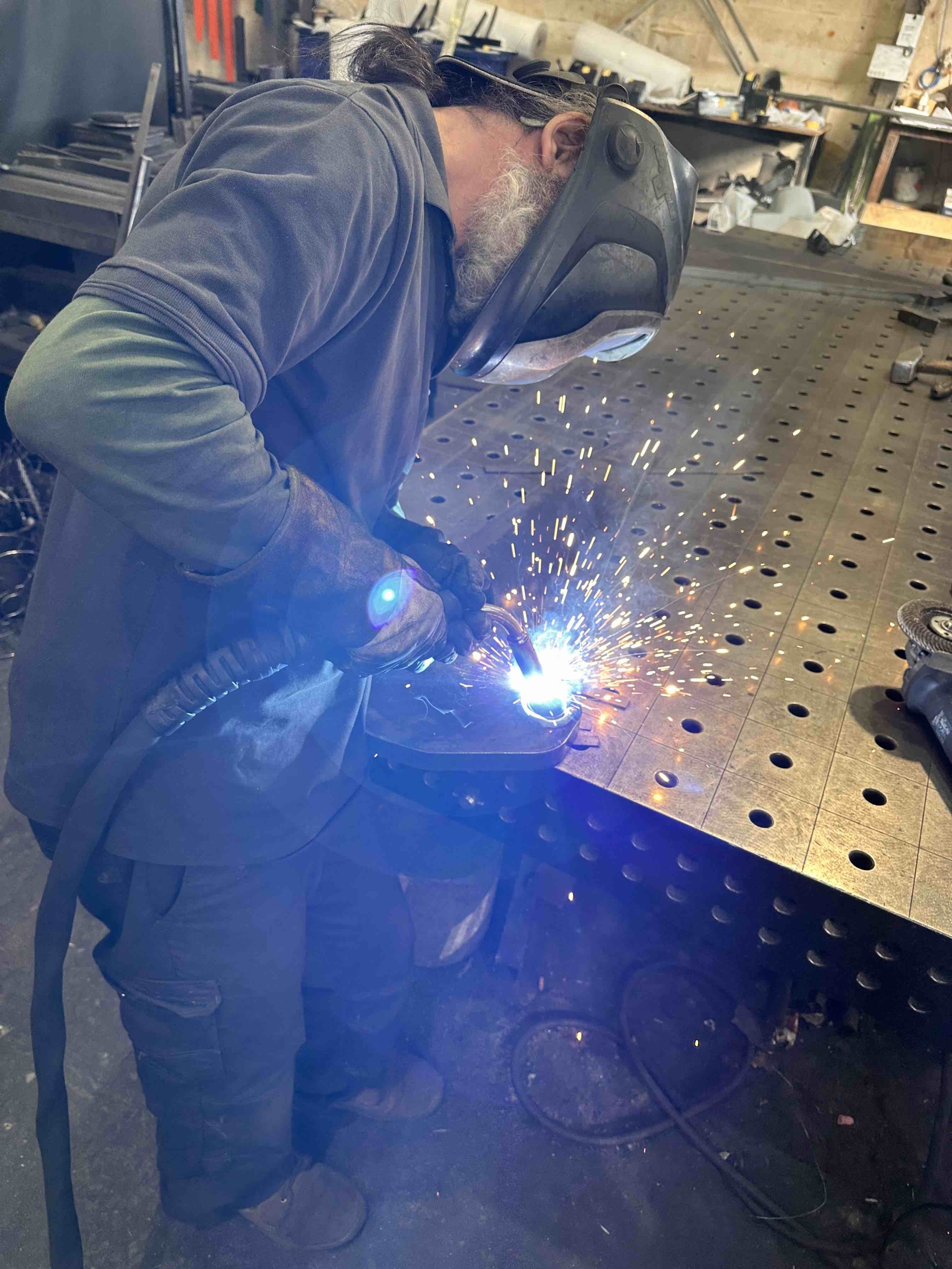 strojní zámečník / svářeč